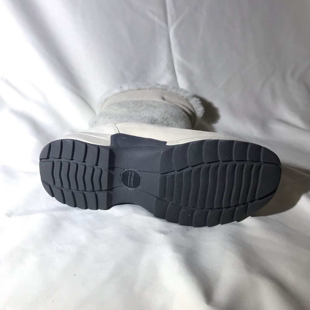 Fuzzy boot - Picture 3 of 3
